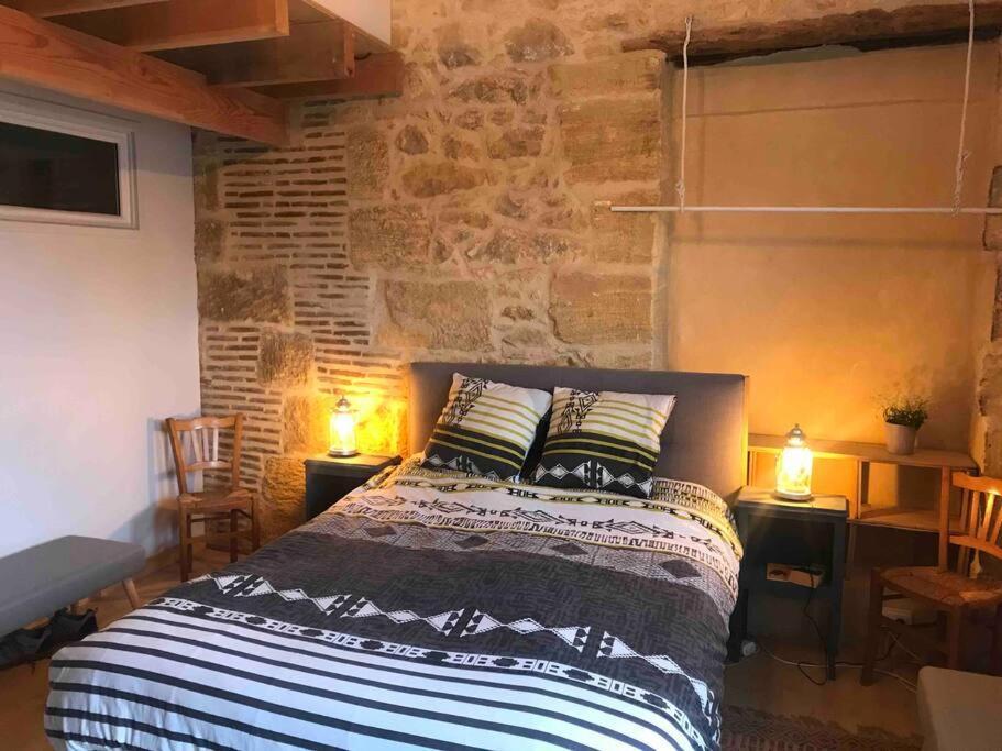 La Maison Du Puit Castels Bagian luar foto